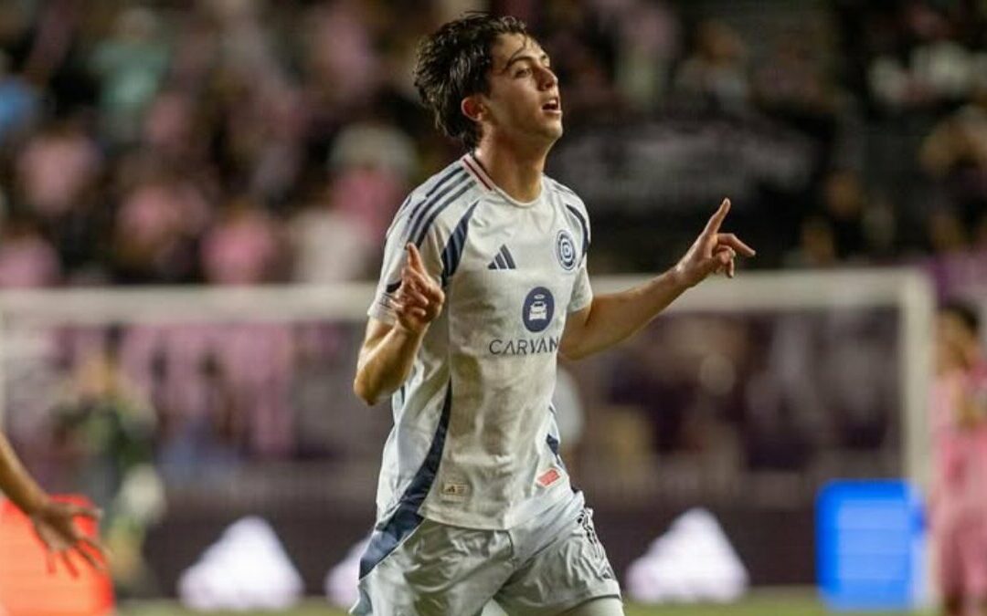 Chivas Asegura un Nuevo Refuerzo: Acuerdo con Chicago Fire por Brian Gutiérrez