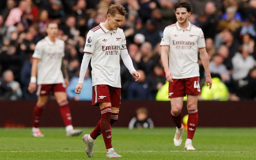 Aston Villa Sorprende al Arsenal y Intensifica la Competencia en la Premier League