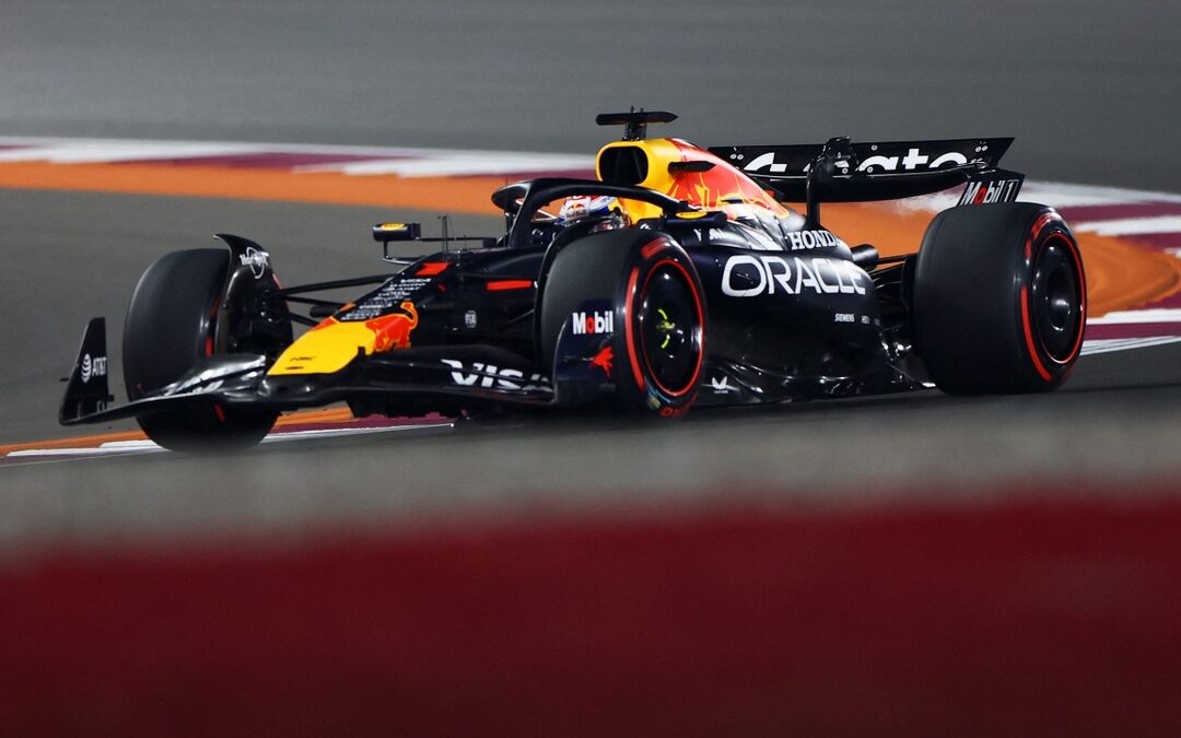 Verstappen conquista la pole position en el GP de Abu Dhabi: Resumen de Norris y Piastri